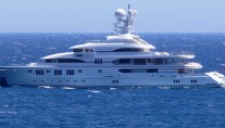 Yacht MAD SUMMER Med - Image Courtesy LiveYachting